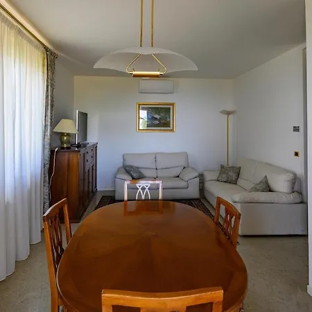 Loredo Вилла Паденге-суль-Гарда